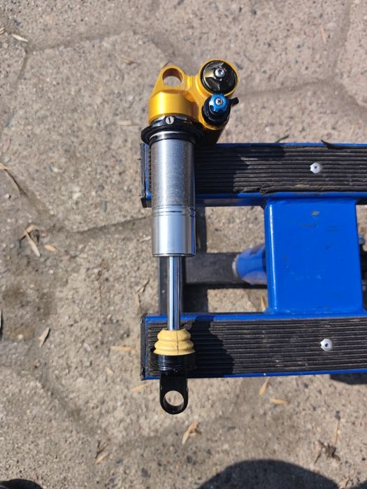 Öhlins ttx22m 250x70 75 damper