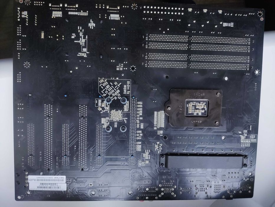 Топовая материнская плата Sapphire Pure Black P67 Hydra +проц i5-3570K