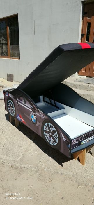 Дитяче ліжко BMW