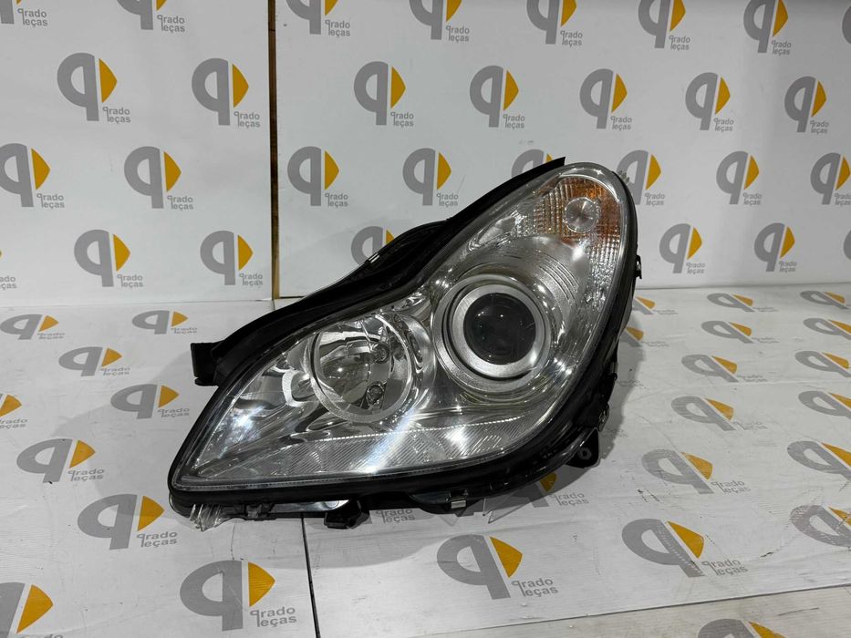 Óptica farol esquerdo Mercedes cls w219 c219