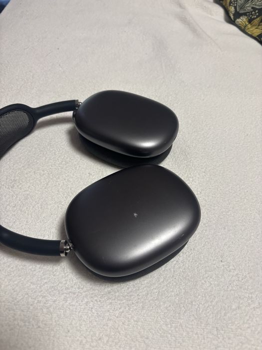 Airpods Max gen 1