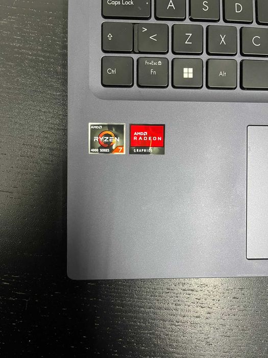 Asus Vivobook M1502IA - Ryzen 7 (Excelente Estado)