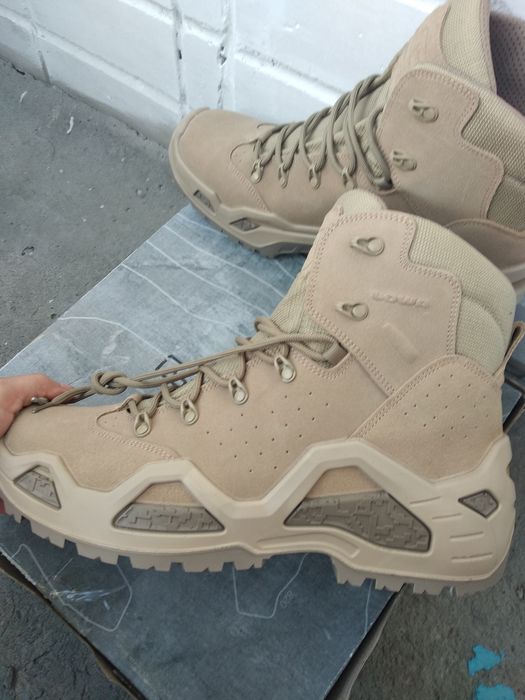 Демісезонні тактичні черевики Lowa