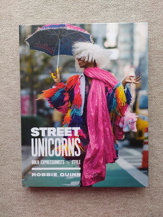Книга Street Unicorns Robbie Quinn