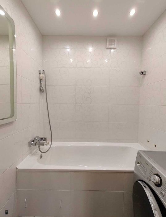 Продам 4к Красный камень, кирпич