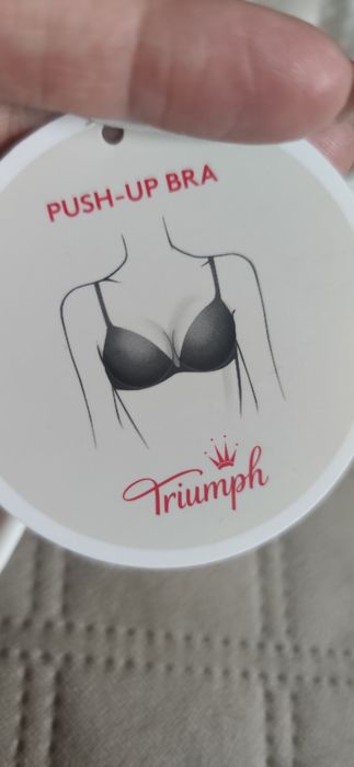 Biustonosz Triumph  G75 lub F75