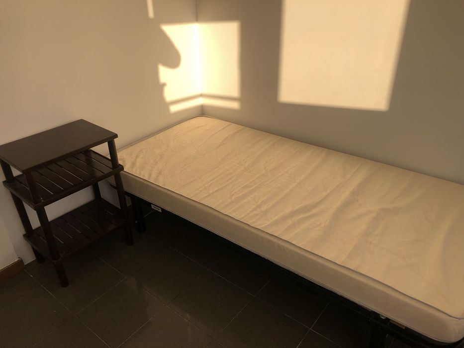 Quarto individual Almada