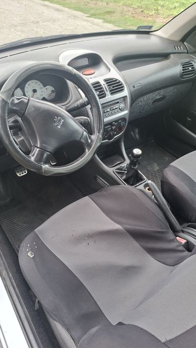 Peugeot 206  2.0 hdi
