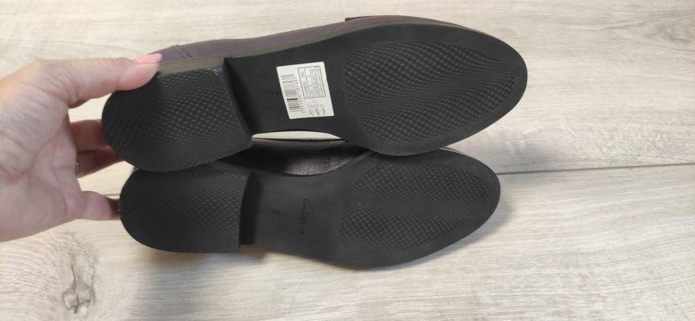Шикарные лоферы из премиум коллекции Clarks размер 37,5-38