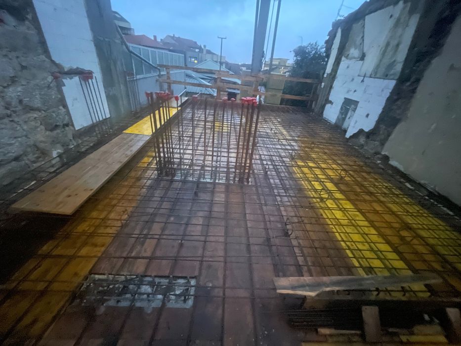 Construção Civil | Cofragem Betão Alvenarias Acabamentos