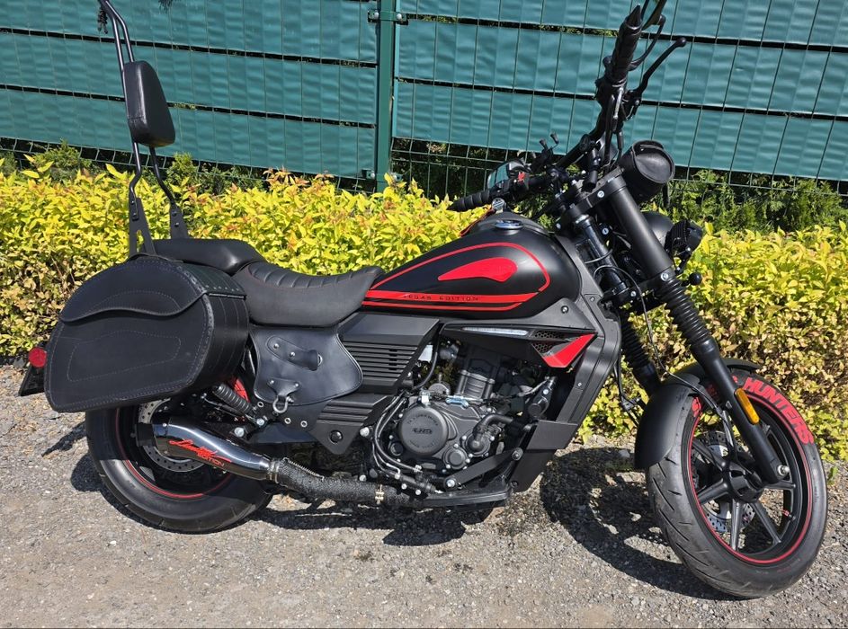 UM Renegade VEGAS 125.