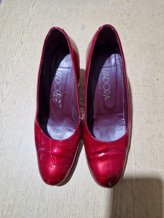 Buty czółenka lakierki czerwone na obcasie