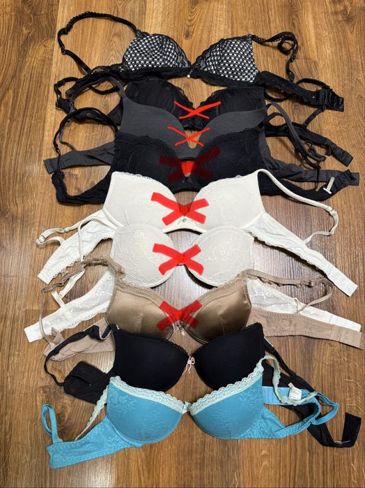 Бюстгальтер Intimissimi 70B,