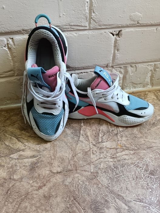 Жіночі кросівки Puma