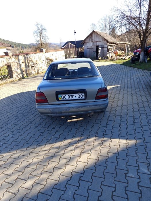 Ніссан санні. 1994 р в. Дизель 2 к.