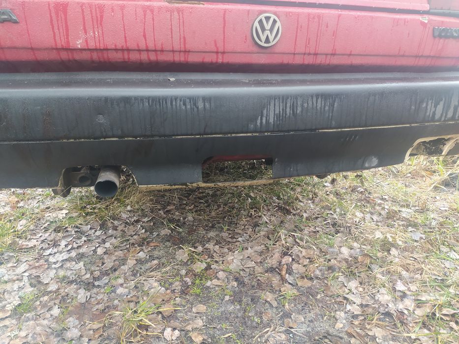 Продам широкий бампер джетта2