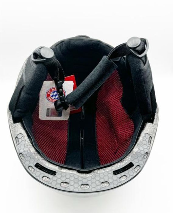 Гірськолижний шолом indigo fc bayern münchen. Розмір L ( 58-61 см)