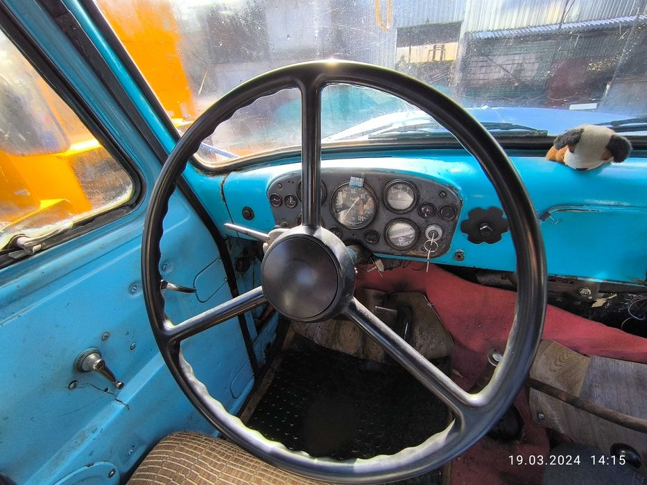 Автовишка АП-17 в робочому стані