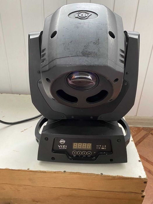 Продам дві голови ADJ VIZI (model: SPOT LED PRO) Ціна 220$ за 2 штуки.