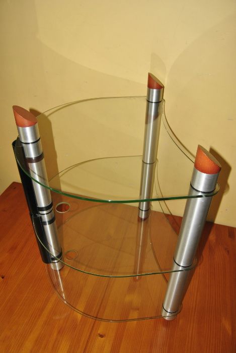 Szafka Spectral pod Hi-Fi i gramofon