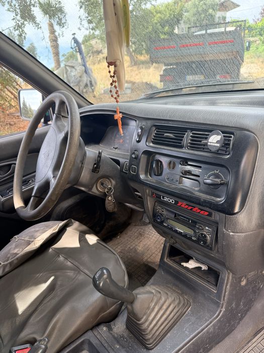 Mitsubishi L200 Pronta a Trabalhar e em Excelente Estado"