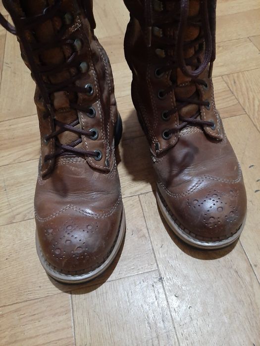 Cap Caterpillar  botki skórzane