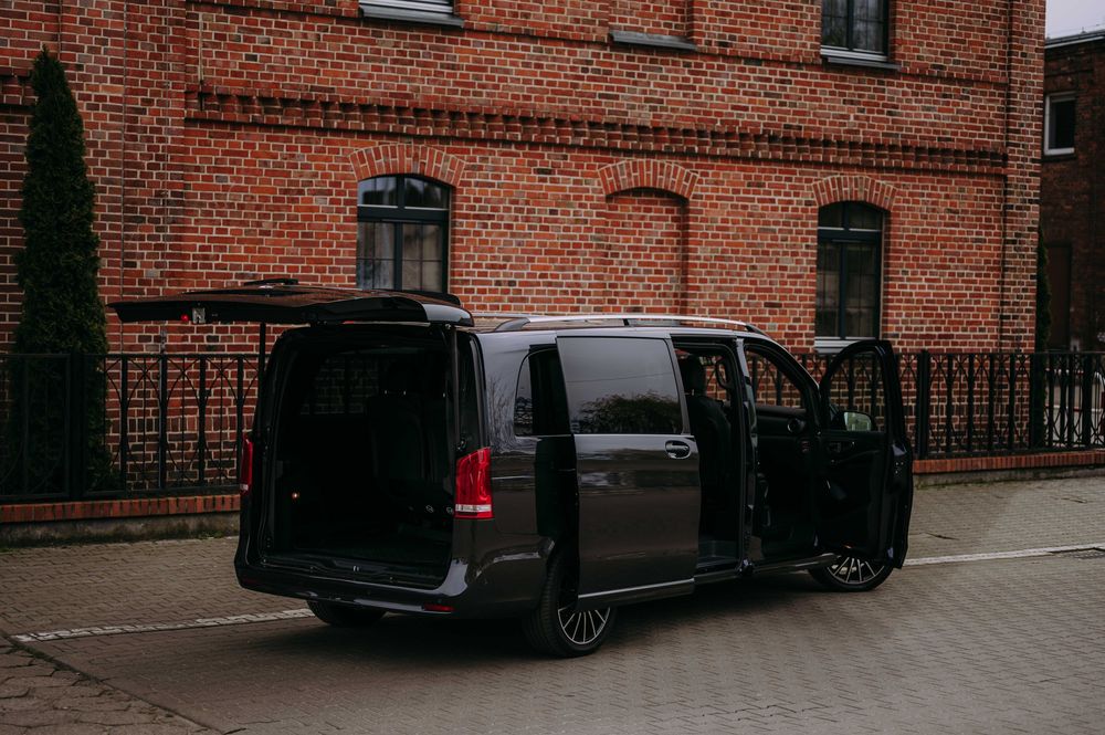 Przewóz Osób Transport VIP Bus Osobowy Polska Niemcy Berlin