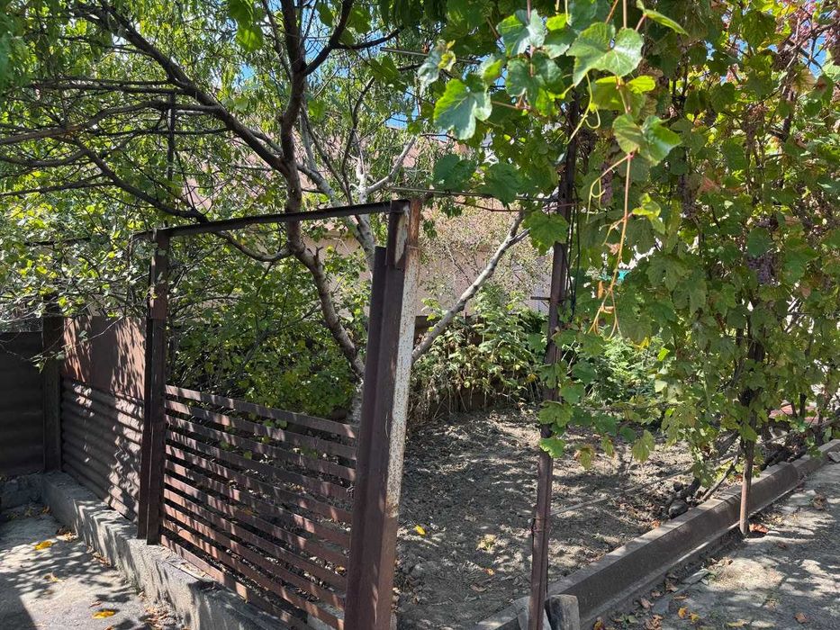 Частина будинку вул. Електрична, 11