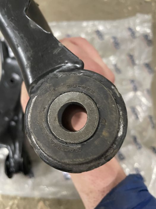 Рычаги  Mazda CX-5 2016 года