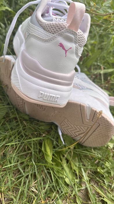 Стан нових!Кросівки.Оригінал PUMA.У відмінному стані.р.37