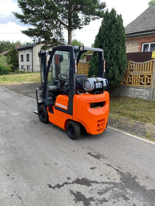 Wózek widłowy NISSAN PD01A15PQ gaz przesuw