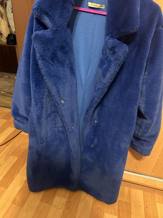 Продам , шубку , перчатки