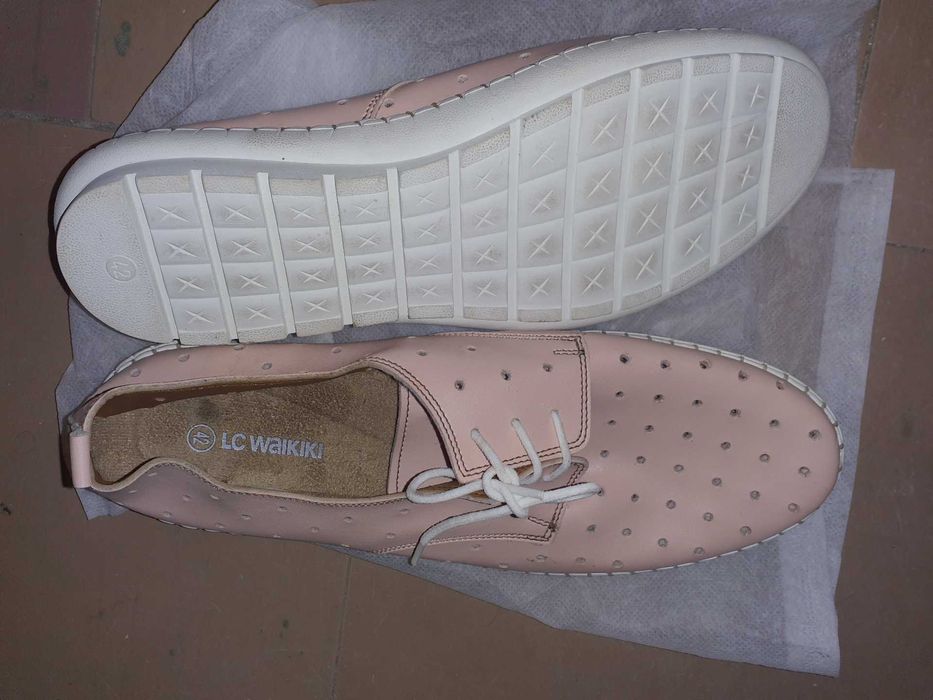 Обувь светлая 42р