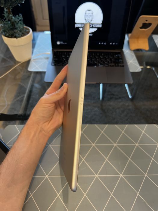 iPad 9th 256g Silver 10.2 ідеал Планшет з гарантією для ігор.малювання