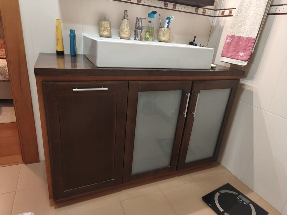 Móvel WC e espelho