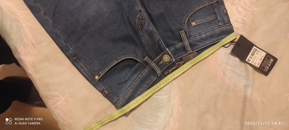 Джинси утеплені сині нові