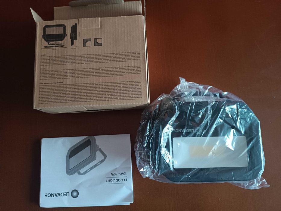 naświetlacz led Ledvance