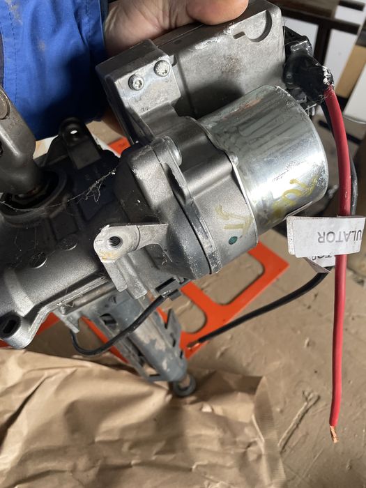 Wspomaganie elektryczne  kolumna ciagnik  ursus c330-360 inne