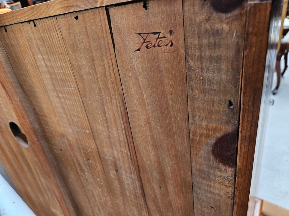 Móvel em madeira maciça estilo rústico - óptimo e