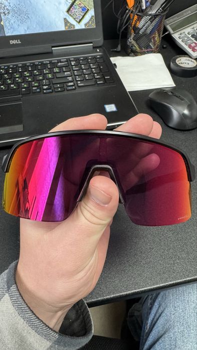 OAKLEY sutro light