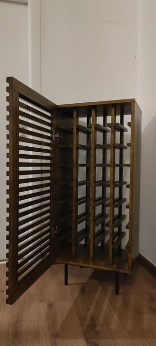 Garrafeira Rústica - Com porta em ripado