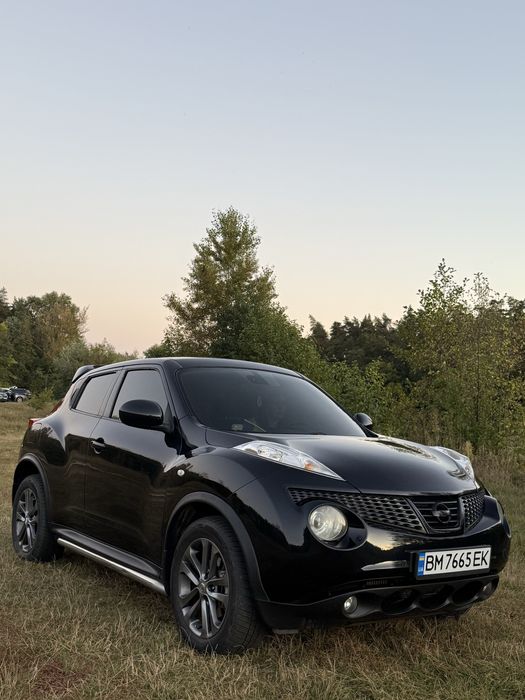 Продам/обменяю Nissan Juke. 4х4Полный привод. 1.6 турбо