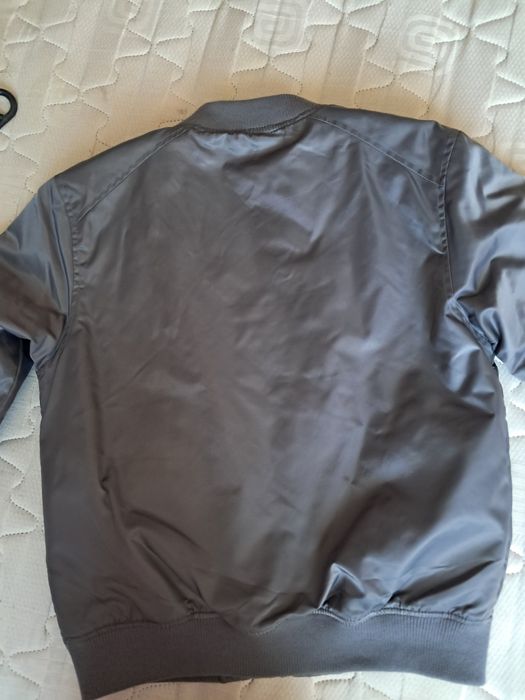 Куртка бомбер 146 нова