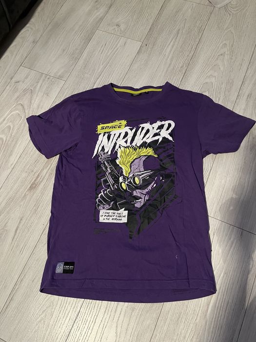 Koszulka firmy Cropp