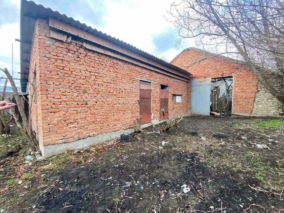 ділянка з приміщенням теплиці та правом власності у Плотичі