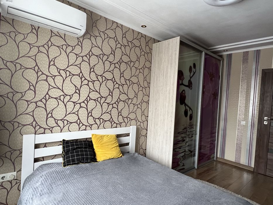 Продаж 2 км квартири. Пасічна, Власник