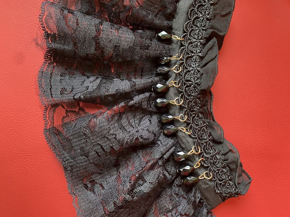 Kołnierz gotyskie koronkowy