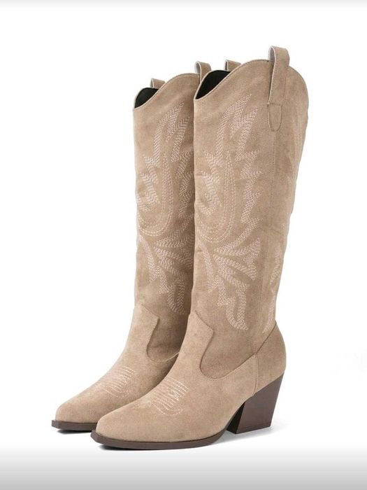 Botas novas nunca usadas