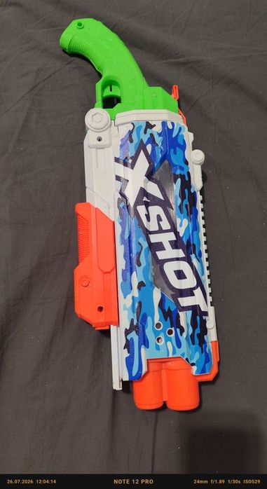 Водяной бластер серии X-Shot Fast-Fill Skins Pump Action от производителя Zuru