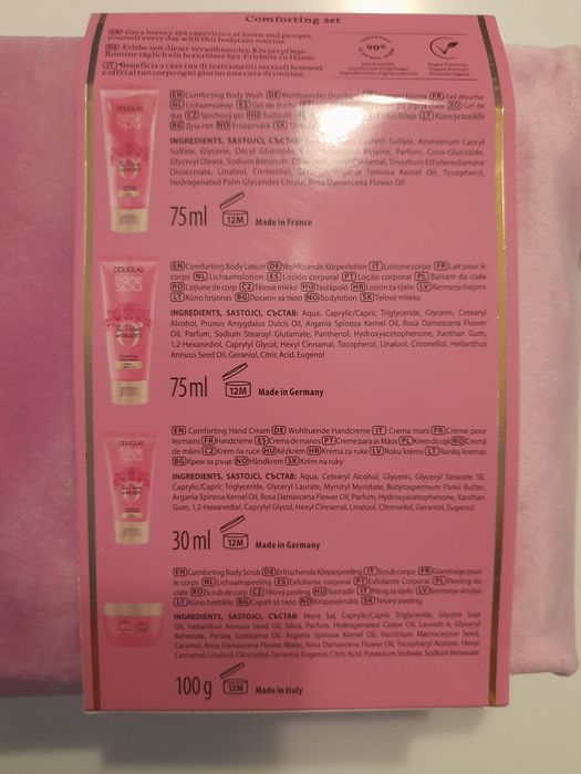 Zestaw Douglas Spa nowy